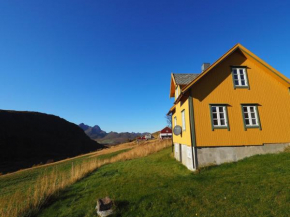 Lofoten Hiking Lodge